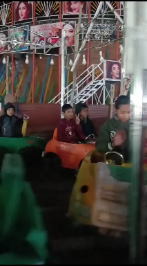 Jhula jhule Radha rani
