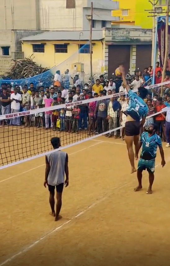 Lotta on fire 🔥 – ball out of ground 👌 – Mr Love Volleyball short video