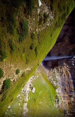 📍Sissu waterfalls,Himachal Pradesh.