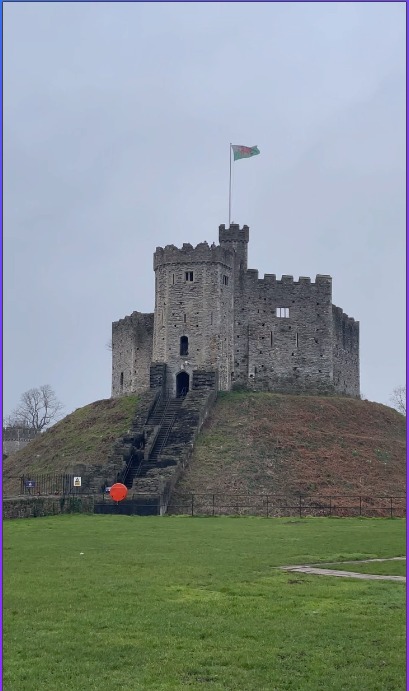 📍Cardiff Castle, Wales 🏴󠁧󠁢󠁷󠁬󠁳󠁿