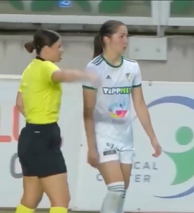 Funny moments in woman’s football