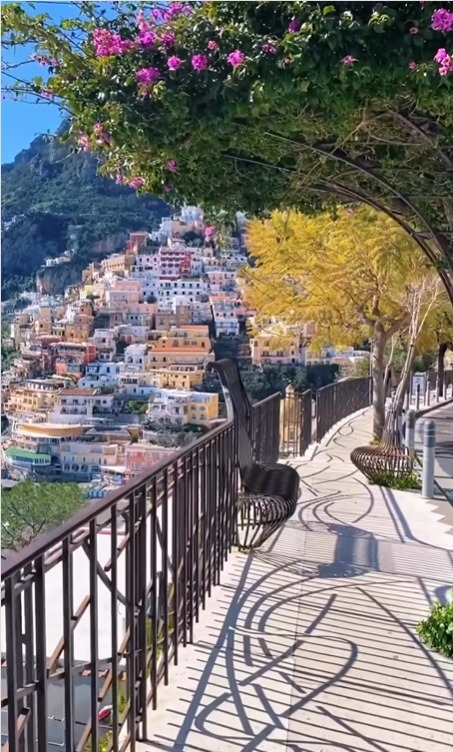 📍Amalfi Coast, Italy 🇮🇹 🎶You’re Beautiful – James Blunt I Solo leveviolao