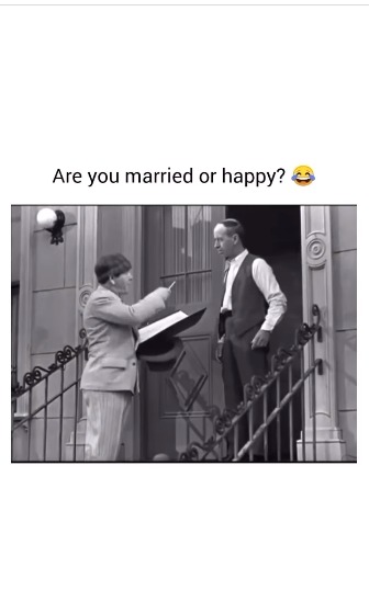 Who is married & who is happy here? 😂😂