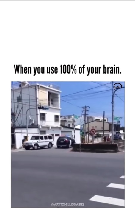 Smart driver 💀🤣