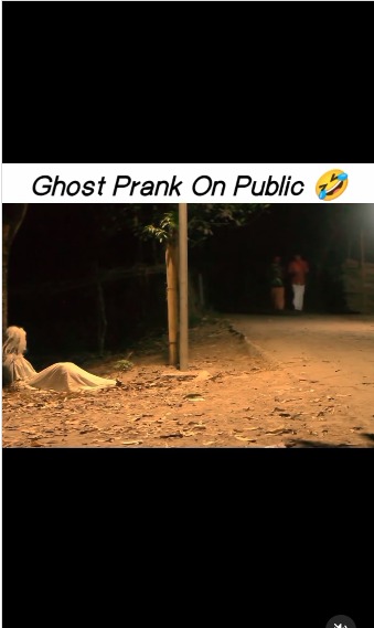 Ghost Prank On Public 🤣🤣😂🤣🤣😂🤣 ||