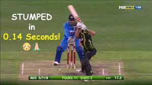FASTEST Stumping Ever MS Dhoni took just 0.14 Seconds to Stump Mitchell Marsh – AUS vs IND 2012