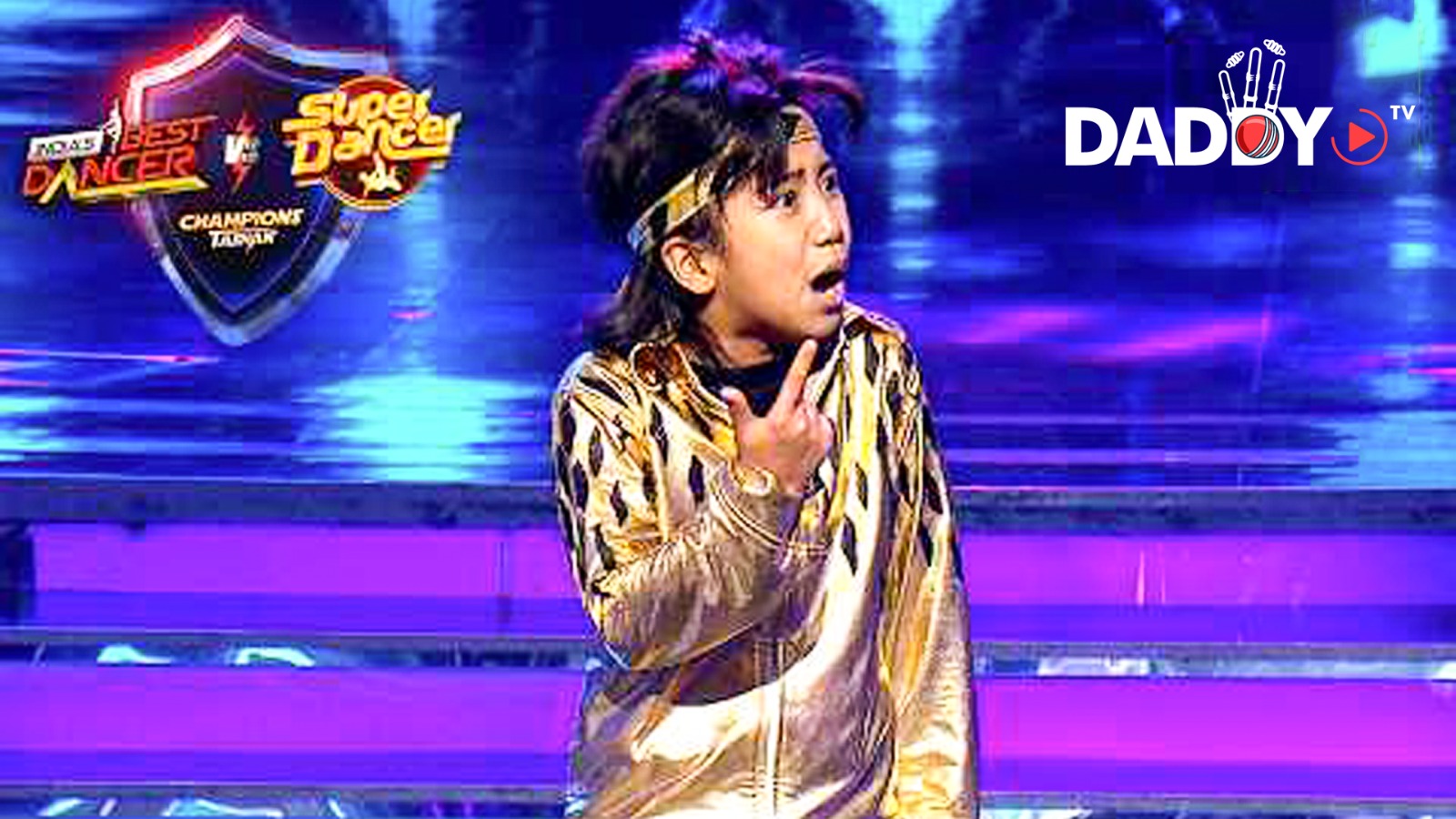 ‘Disco Dancer’ Song पर Pari का Mithun Da के रूप में Rocking Dance | Champions Ka Tashan | IBD Vs SD