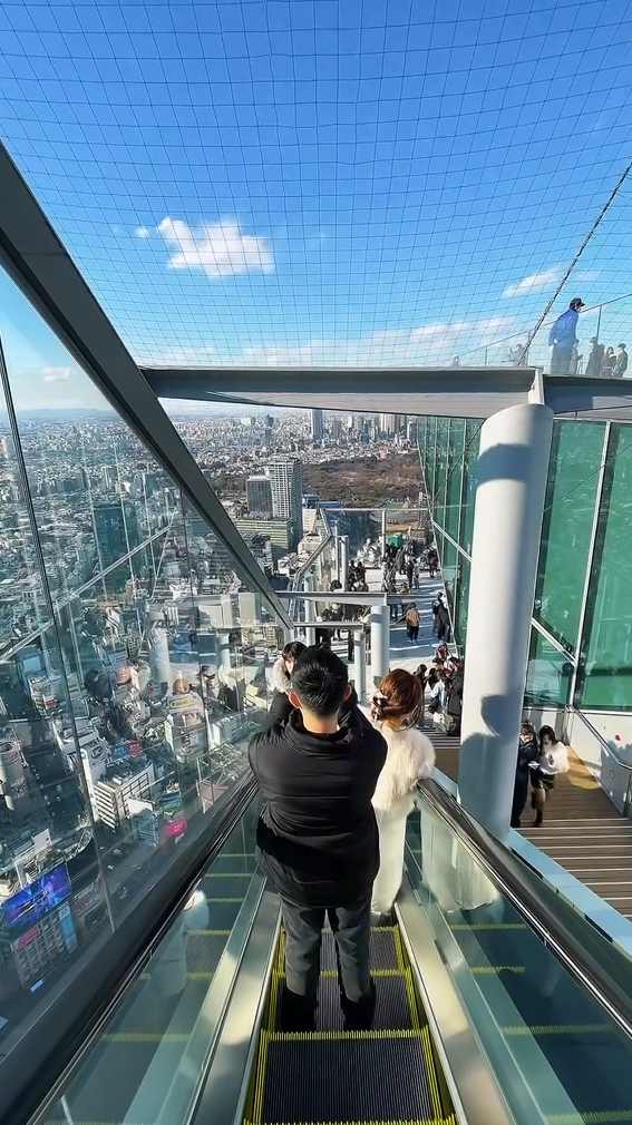 Shibuya vibes on high frequency!