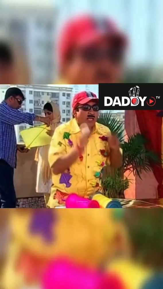 When u see ur crush in saree