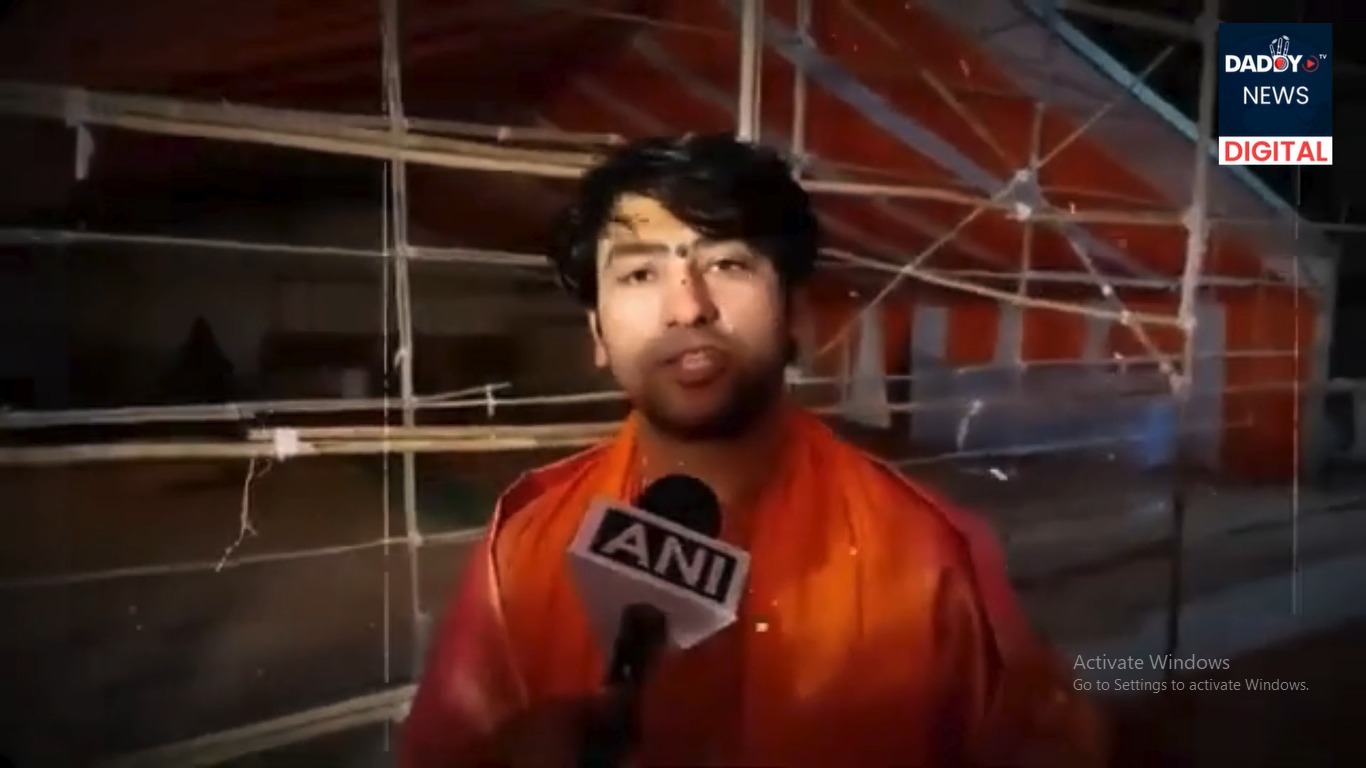 पीएम मोदी का बागेश्वर धाम दौरा, धीरेंद्र शास्त्री ने दी पूरी जानकारी, सीएम मोहन यादव भी मौजूद