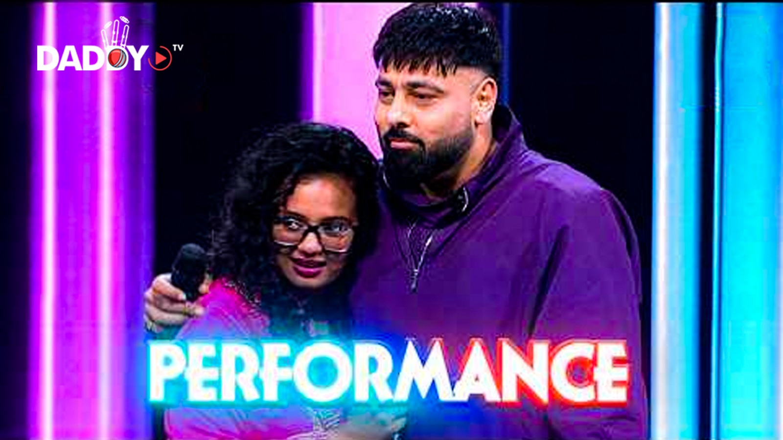 Manasi को Emotional होते देख Badshah ने किया उसे Hug | Indian Idol S15 | Performance