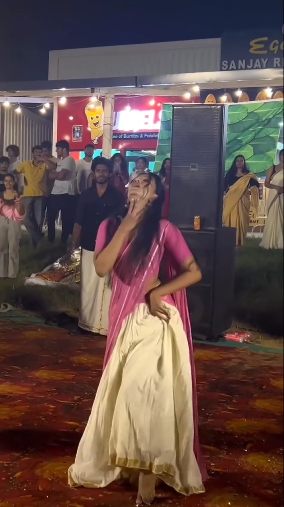 AAJ KI RAAT