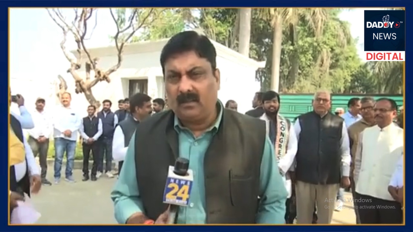 रायबरेली में स्वतंत्रता सेनानियों के परिवार से राहुल गांधी ने की मुलाकात, क्या हुई बात?