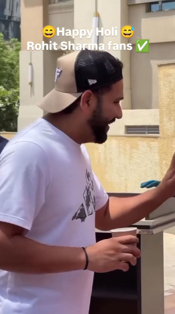 Rohit Sharma fans