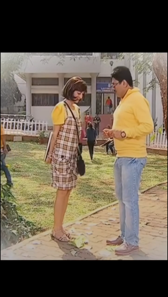 College Taarak Anjali love