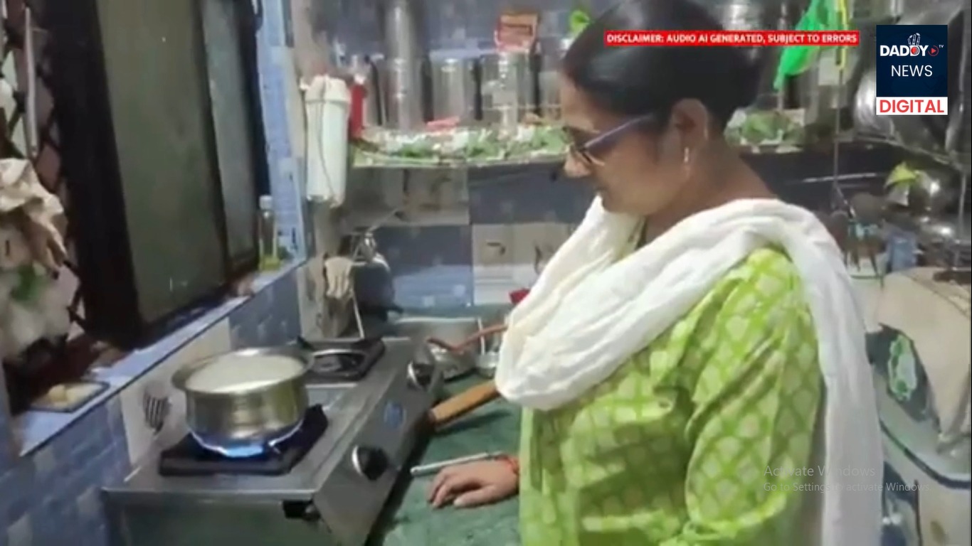 महंगाई की मार! LPG सिलेंडर हुआ ₹50 महंगा, रसोई का बजट फिर बिगड़ा